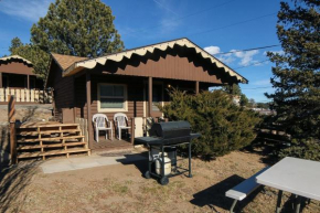 Lazy R Cottages- 1 apts